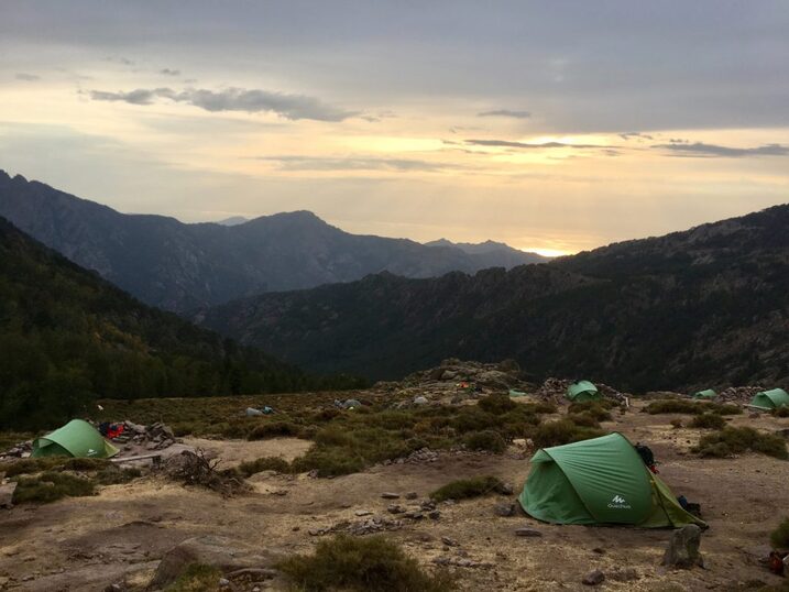 campeggiare in montagna
