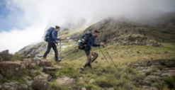 Come utilizzare i bastoncini da trekking  per migliorare la stabilitàAttrezzaturaTrekking.it
