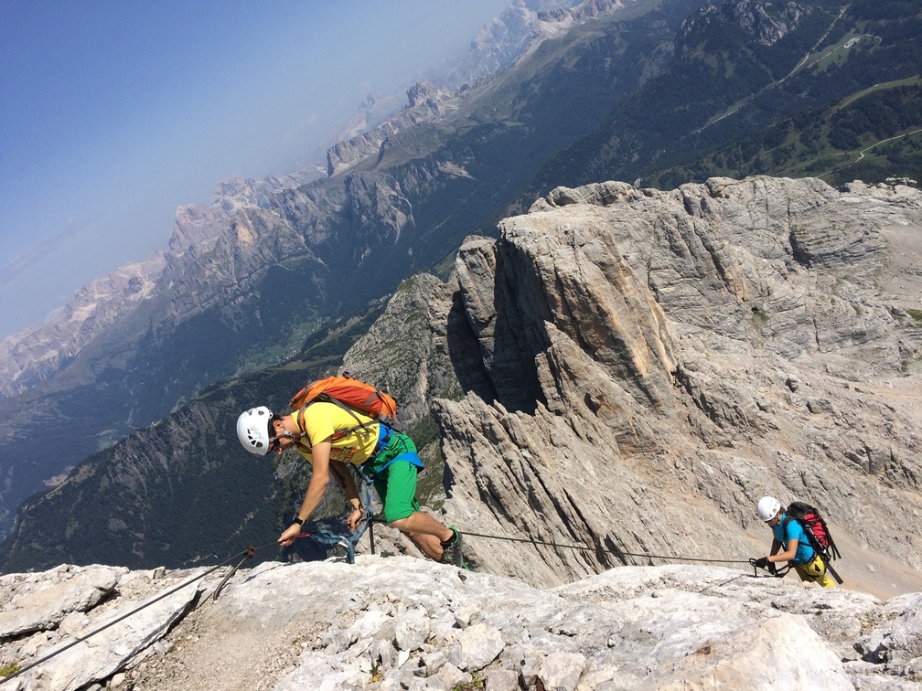 Guida Trekking: Civetta e Moiazza, avventure per alpinisti e semplici escursionistiAttrezzaturaTrekking.it